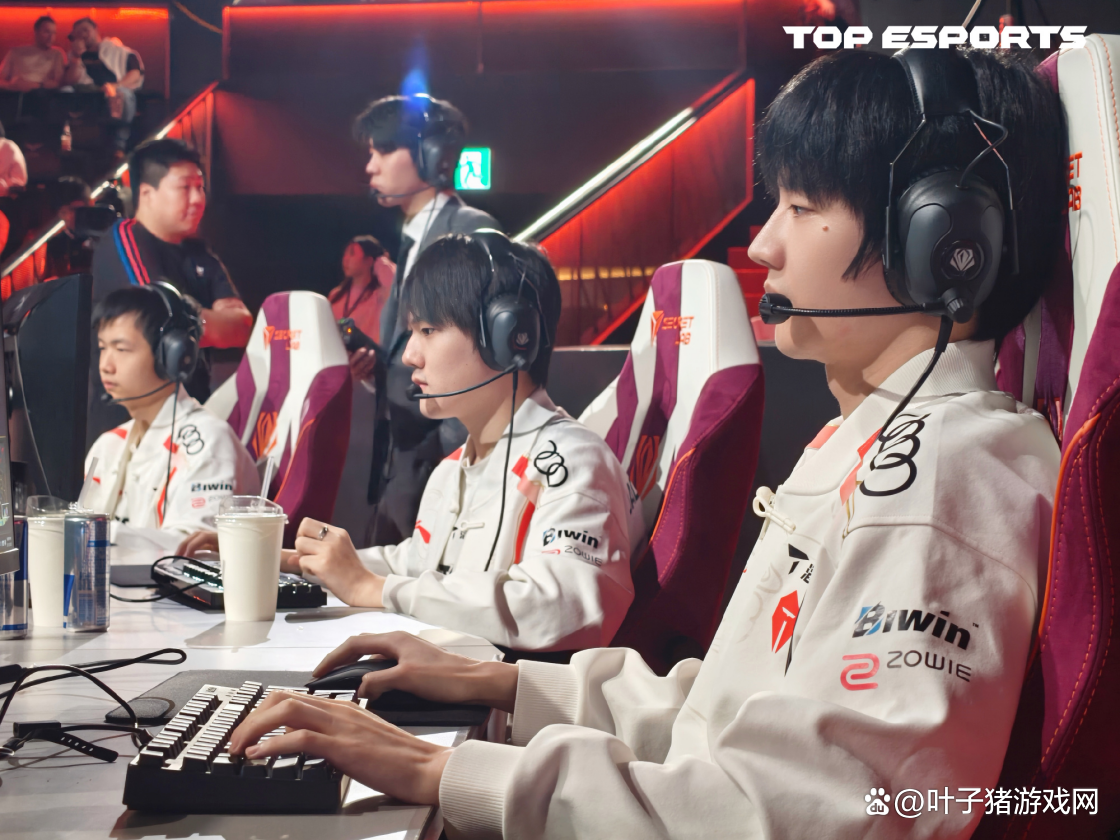 关于TheShy新星败北表现惊艳，TES未来可期！的信息